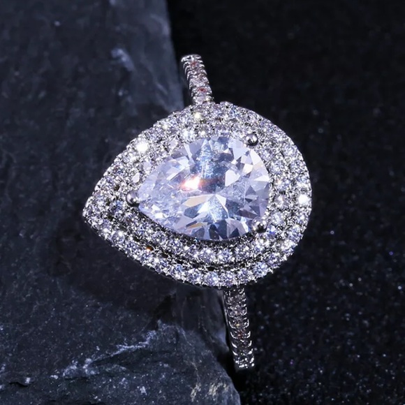 NEW HEART 925 STERLING SILVER RING, CUTE RING, SHINY RING. - Picture 2 of 5